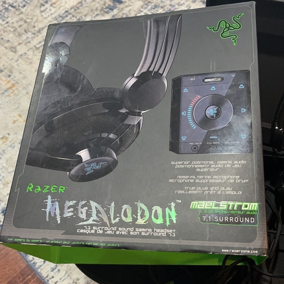 Surround sound gaming headset - Picture 2 of 8